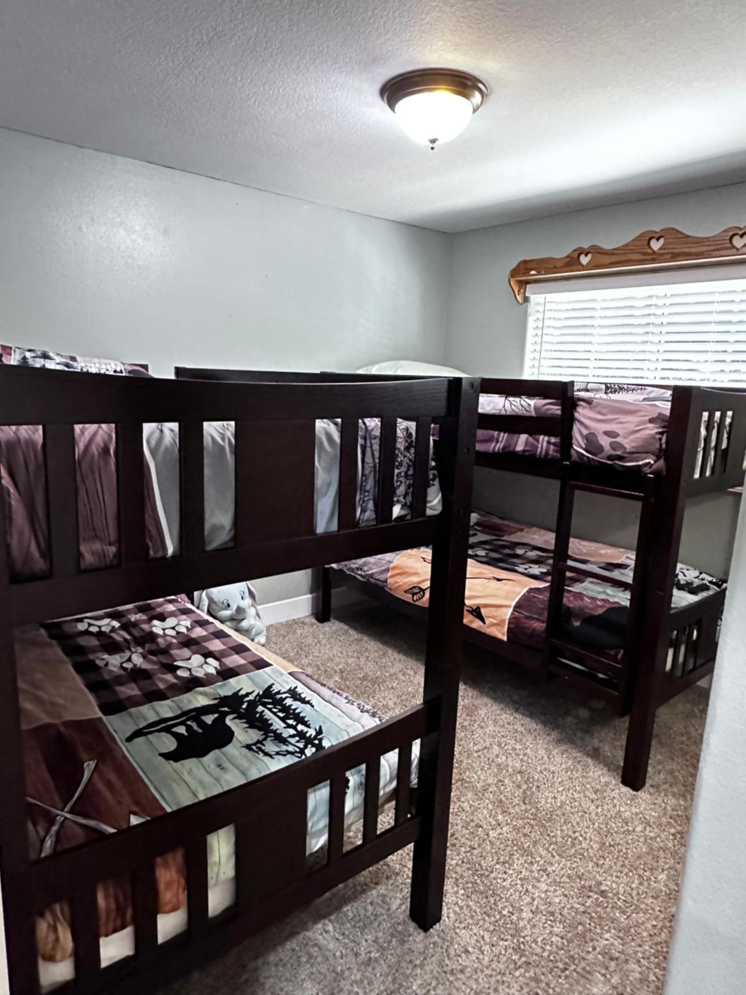 Bluebird Cabin Crestline Luaran gambar
